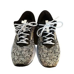 Brooks Tennis Shoes